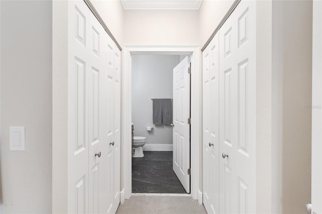 1185 Southwest 9th Road, Unit 405 Gainesville, FL 32601 - Photo 22 of 37