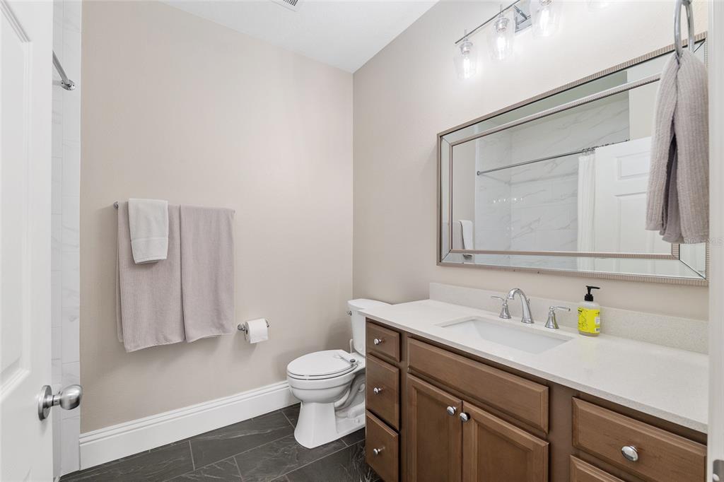 1185 Southwest 9th Road, Unit 405 Gainesville, FL 32601 - Photo 30 of 37
