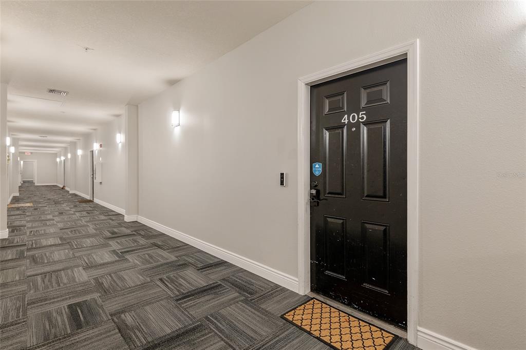 1185 Southwest 9th Road, Unit 405 Gainesville, FL 32601 - Photo 4 of 37
