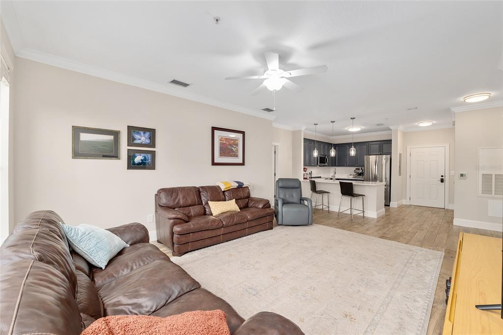 1185 Southwest 9th Road, Unit 405 Gainesville, FL 32601 - Photo 9 of 37