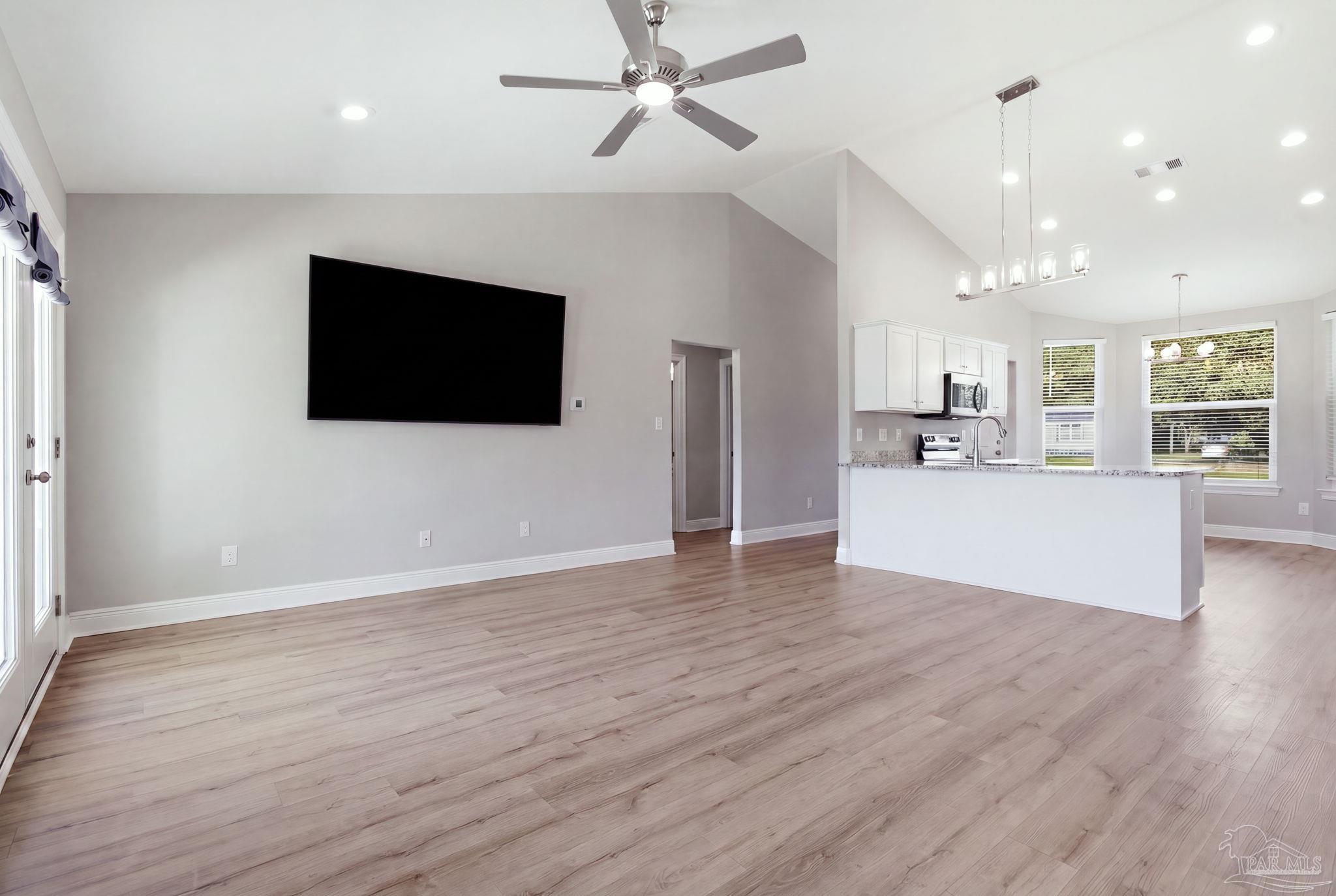 4464 Rice Road Milton, FL 32583 - Photo 12 of 29 Gallery Image 12