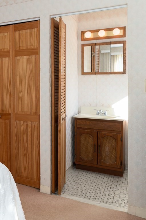 4 Curwen Road Peabody, MA 01960 - Photo 18 of 27 Gallery Image 18