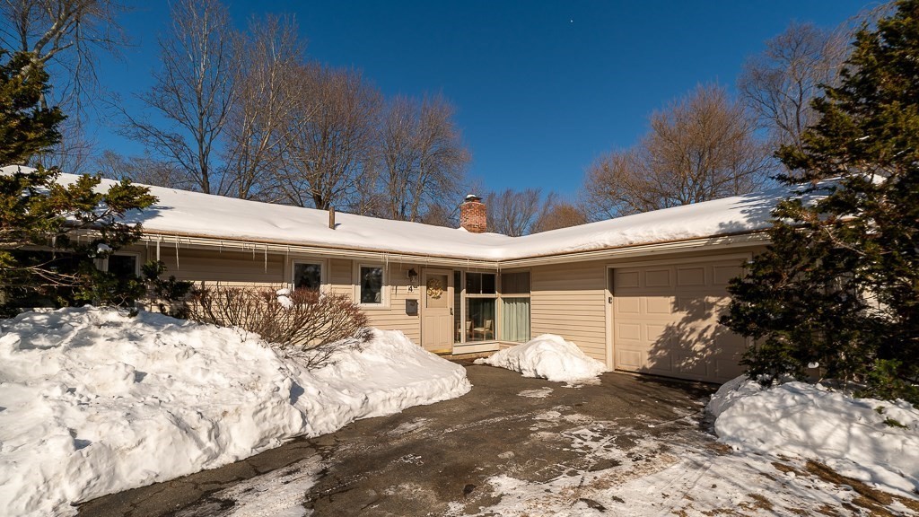 4 Curwen Road Peabody, MA 01960 - Photo 3 of 27 Gallery Image 3