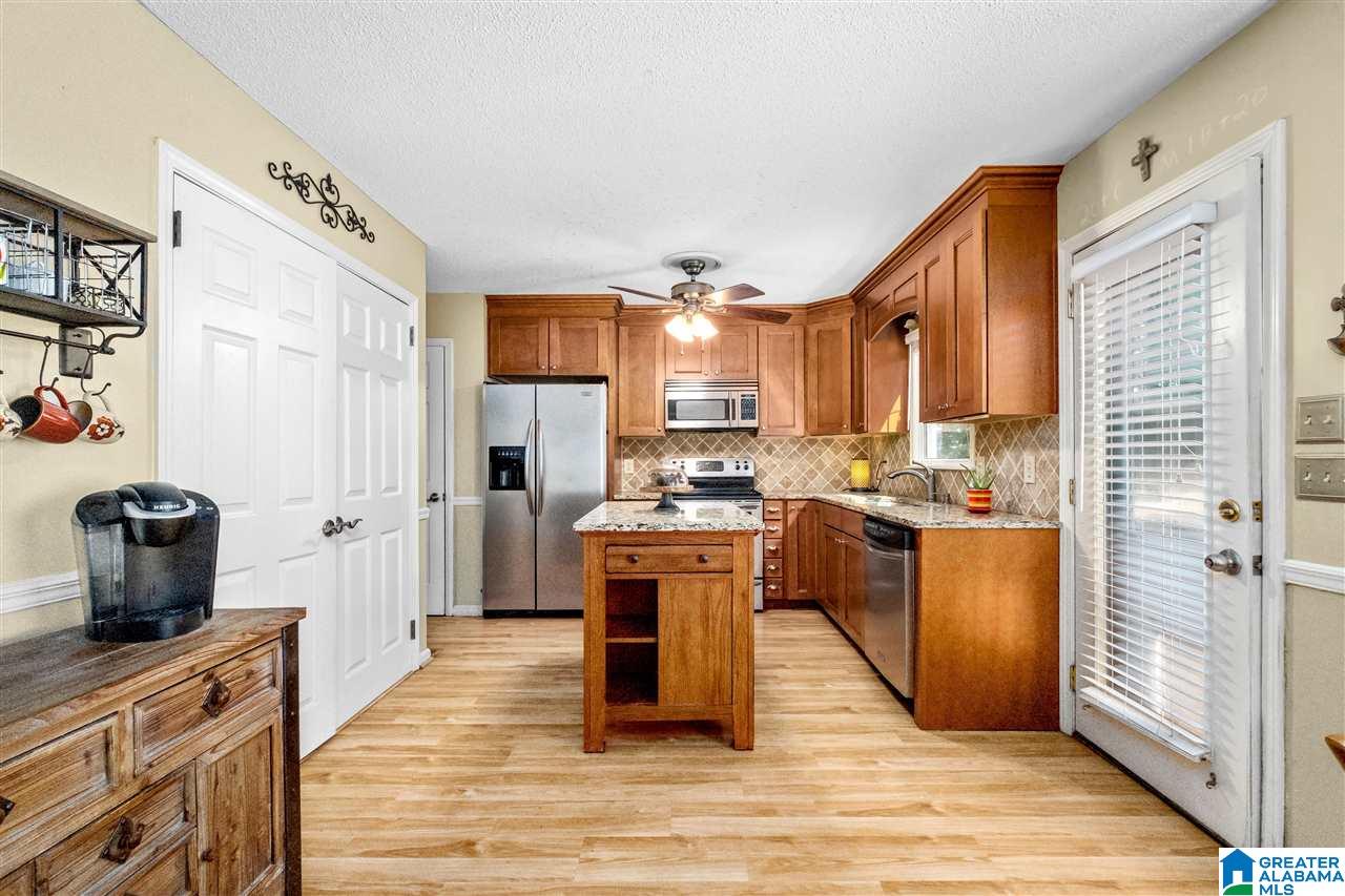5232 Birdsong Road Birmingham, AL 35242 - Photo 9 of 35