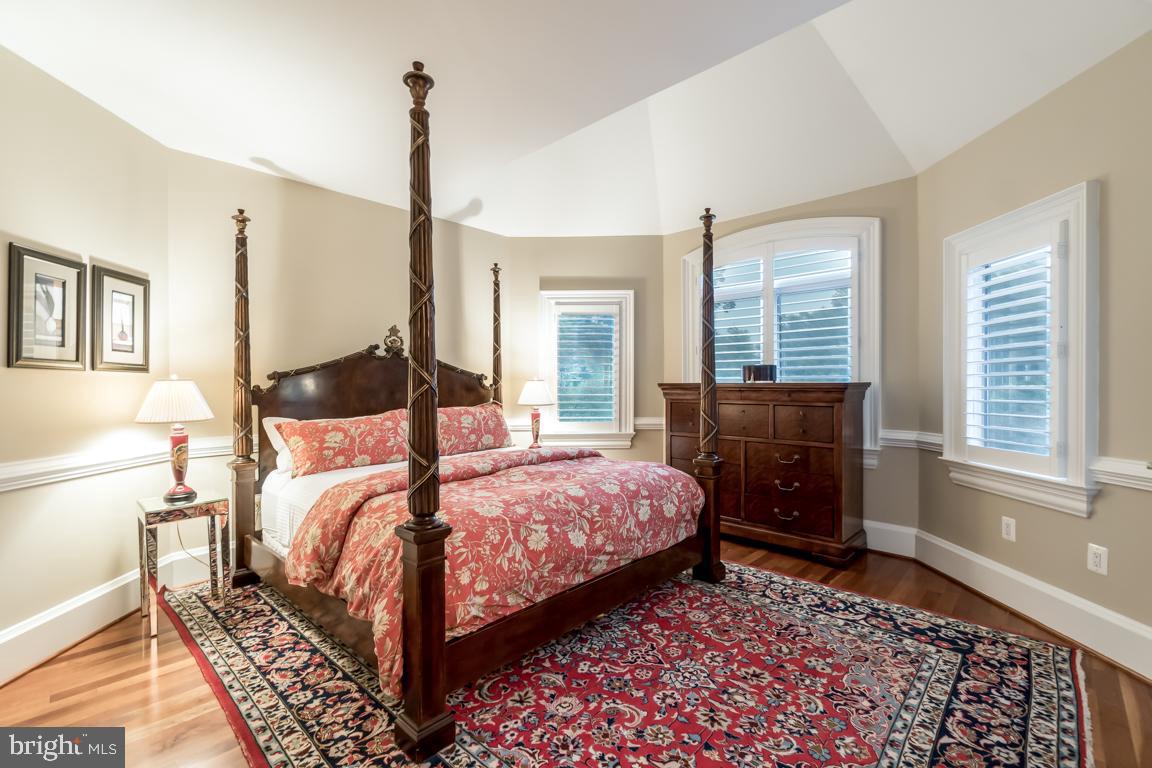 15330 Riding Club Drive Haymarket, VA 20169 - Photo 44 of 59 Upstairs bedroom #1