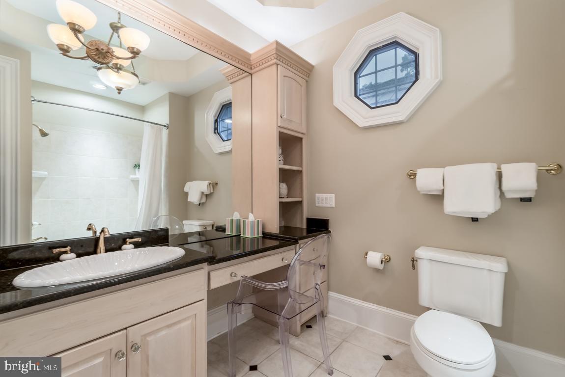 15330 Riding Club Drive Haymarket, VA 20169 - Photo 49 of 59 Upstairs bathroom #3