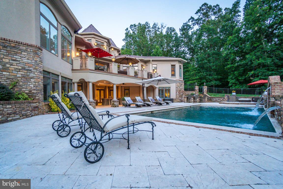 15330 Riding Club Drive Haymarket, VA 20169 - Photo 8 of 59 Gallery Image 8