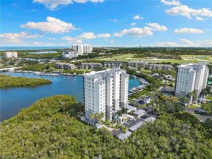 $935,000 | 420 Cove Tower Drive, Unit 804, Naples, FL 34110