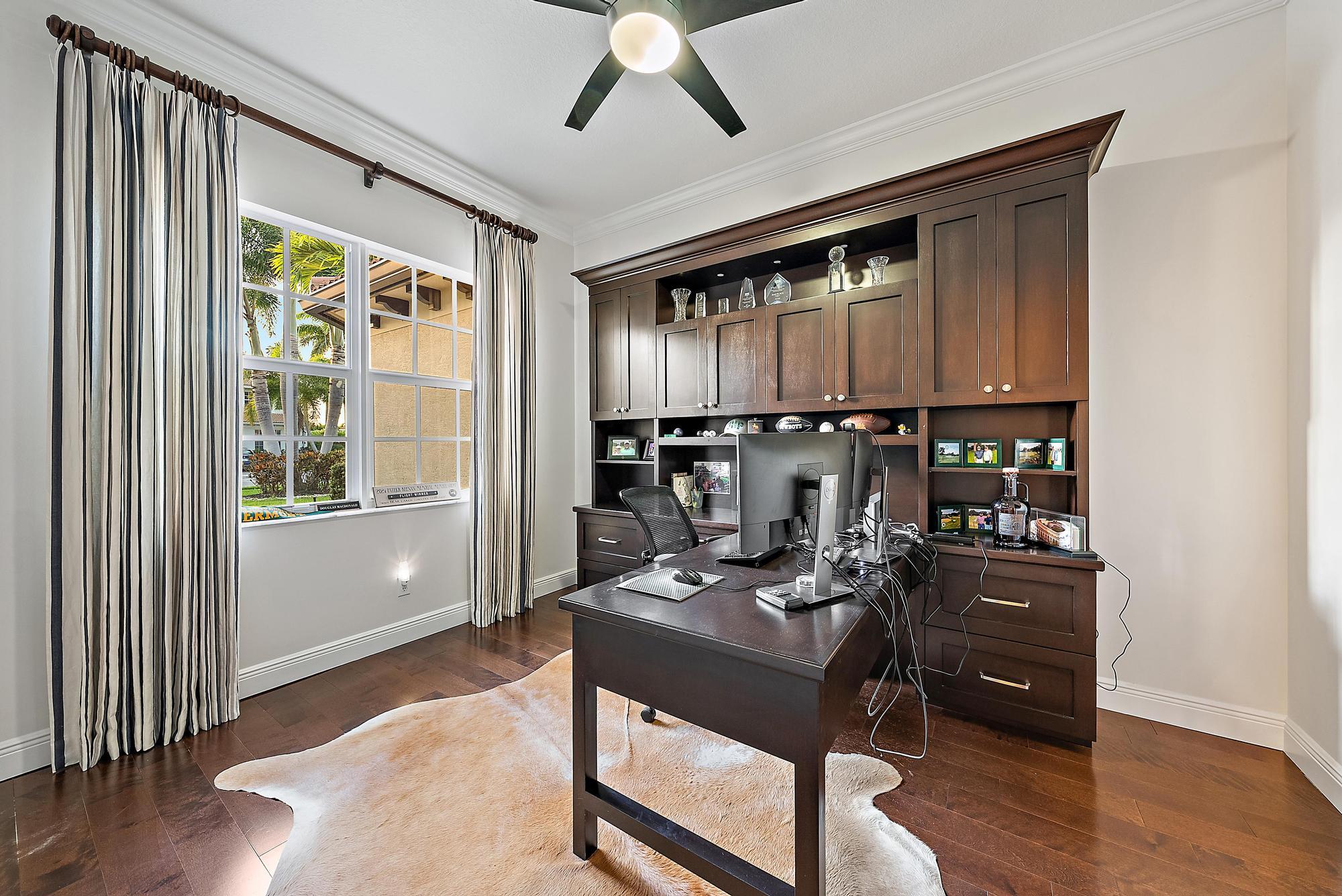 128 Casa Circle Jupiter, FL 33458 - Photo 6 of 78 Office