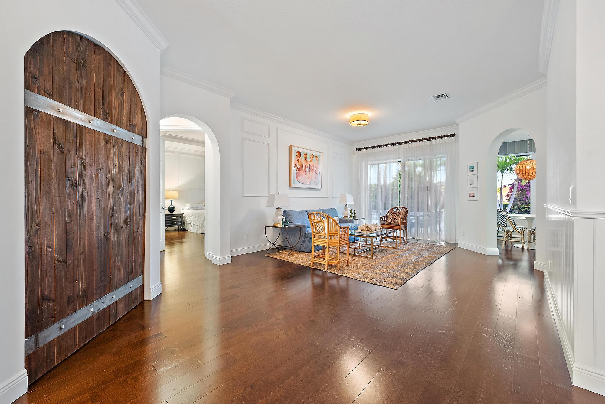 128 Casa Circle Jupiter, FL 33458 - Photo 7 of 78 Living