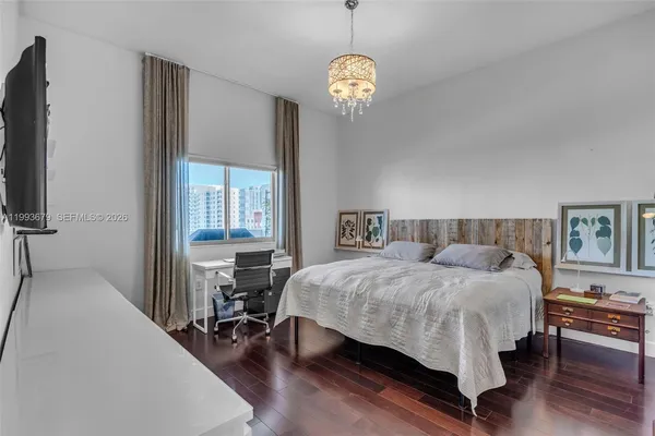 $3,300 | 36 Northwest 6th Avenue, Unit TS8, Miami, FL 33128