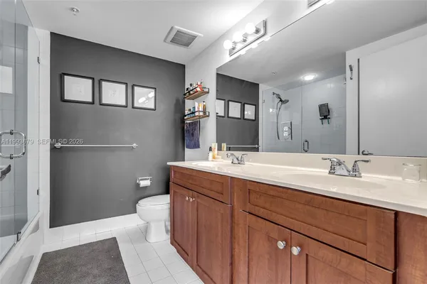 $3,300 | 36 Northwest 6th Avenue, Unit TS8, Miami, FL 33128