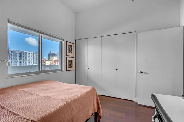 $3,300 | 36 Northwest 6th Avenue, Unit TS8, Miami, FL 33128