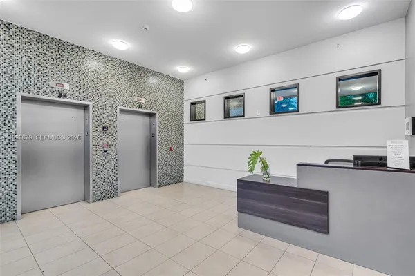 $3,300 | 36 Northwest 6th Avenue, Unit TS8, Miami, FL 33128
