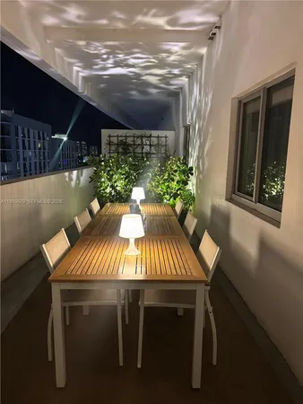 $3,300 | 36 Northwest 6th Avenue, Unit TS8, Miami, FL 33128