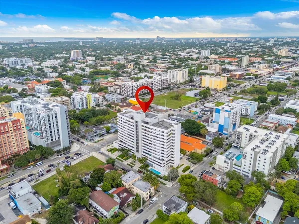 $3,300 | 36 Northwest 6th Avenue, Unit TS8, Miami, FL 33128