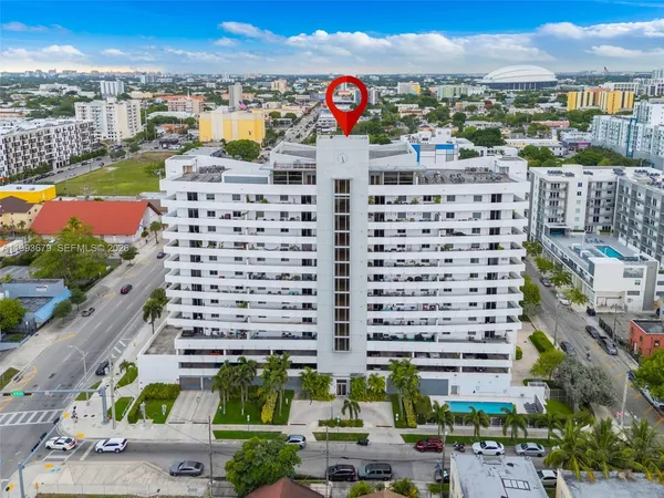 $3,300 | 36 Northwest 6th Avenue, Unit TS8, Miami, FL 33128