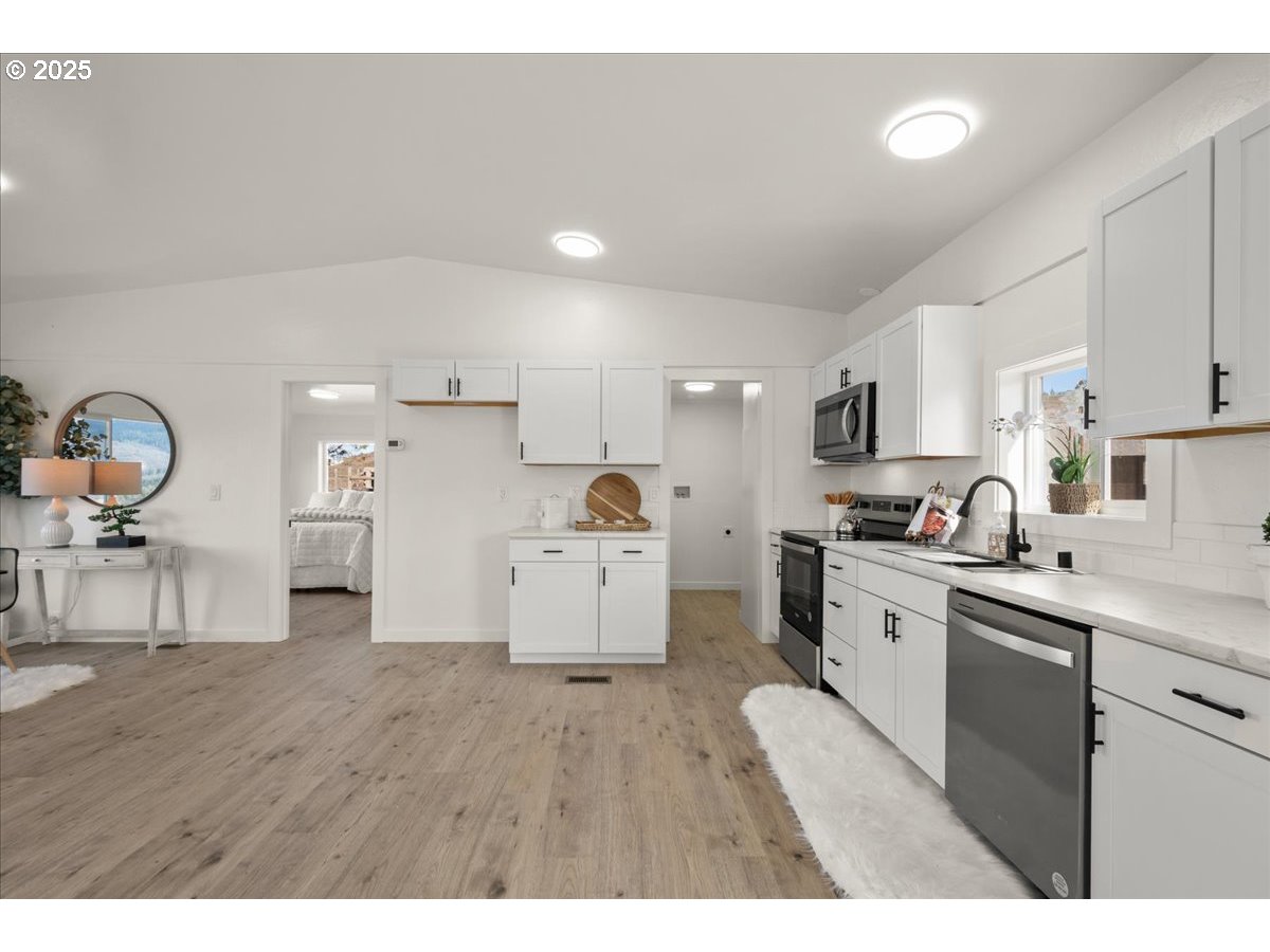 40 Oda Knight Road Lyle, WA 98635 - Photo 13 of 48 Gallery Image 13