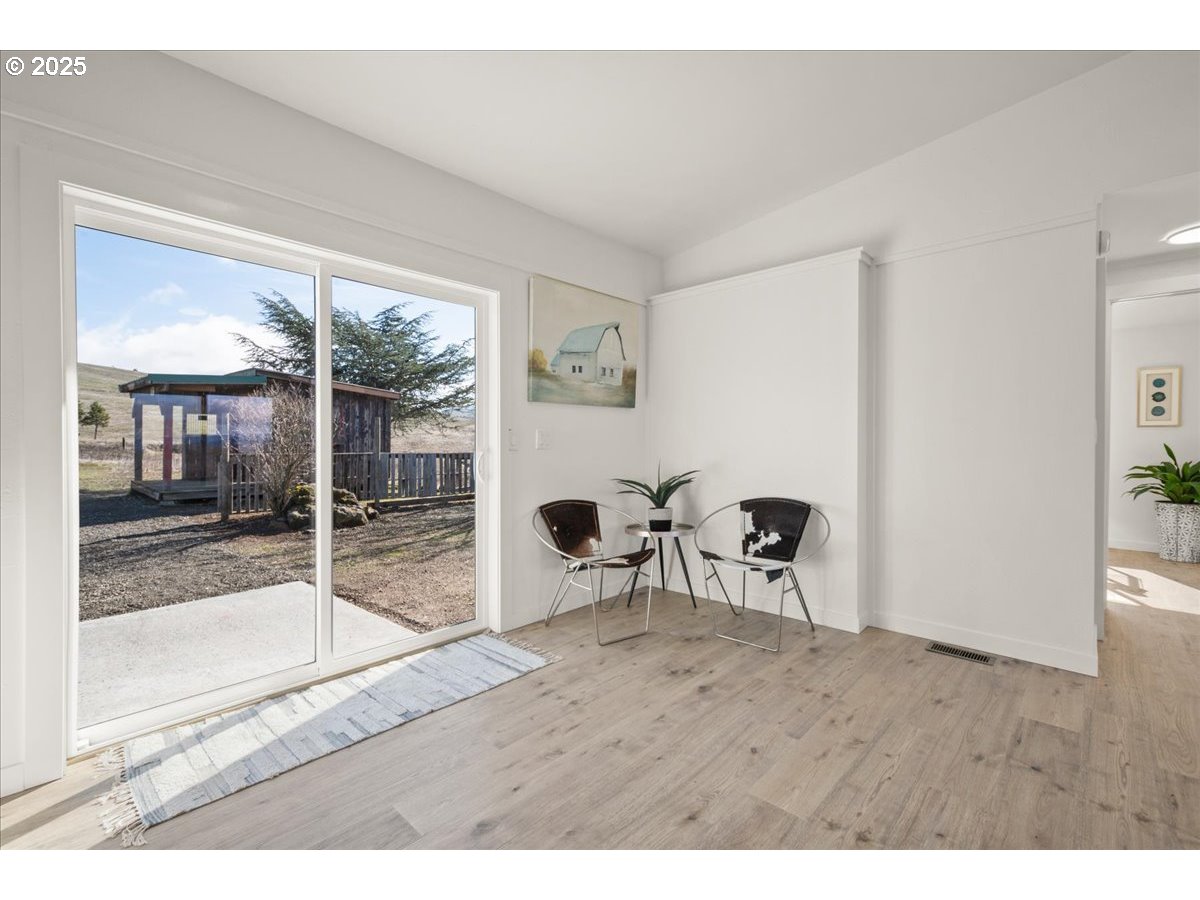 40 Oda Knight Road Lyle, WA 98635 - Photo 16 of 48 Gallery Image 16