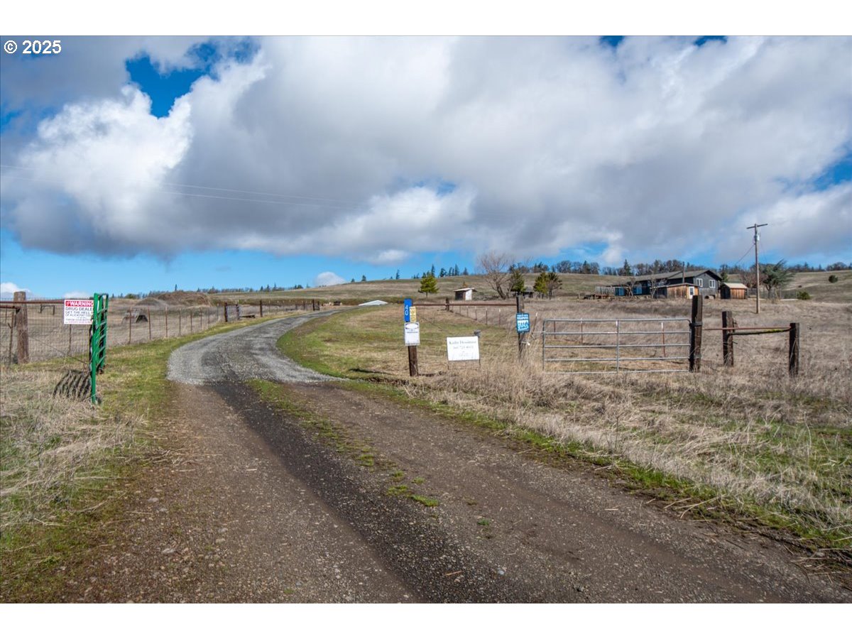 40 Oda Knight Road Lyle, WA 98635 - Photo 44 of 48 Gallery Image 44