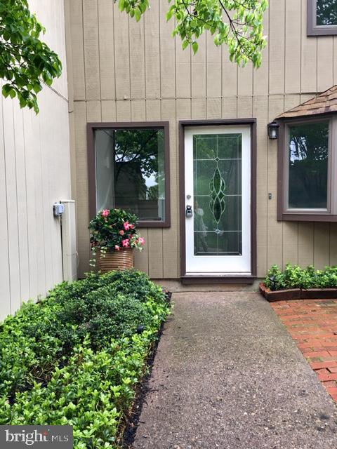 13 Eden Roc New Hope, PA 18938 - Photo 3 of 24 Gallery Image 3