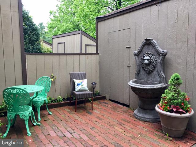 13 Eden Roc New Hope, PA 18938 - Photo 4 of 24 Gallery Image 4