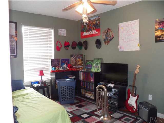 2131 Racer Lane Cantonment, FL 32533 - Photo 6 of 11 Gallery Image 6