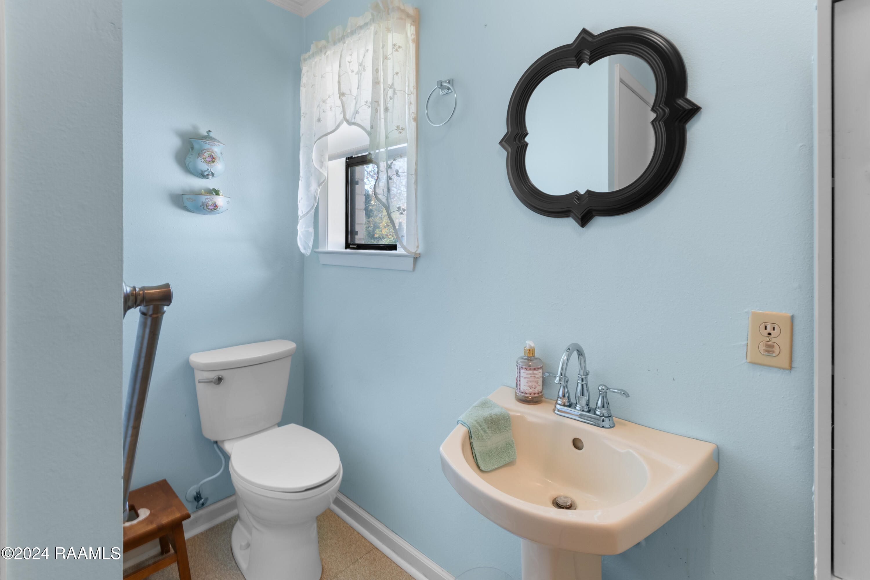 516 East Broussard Road Lafayette, LA 70503 - Photo 19 of 23 DSC_0024