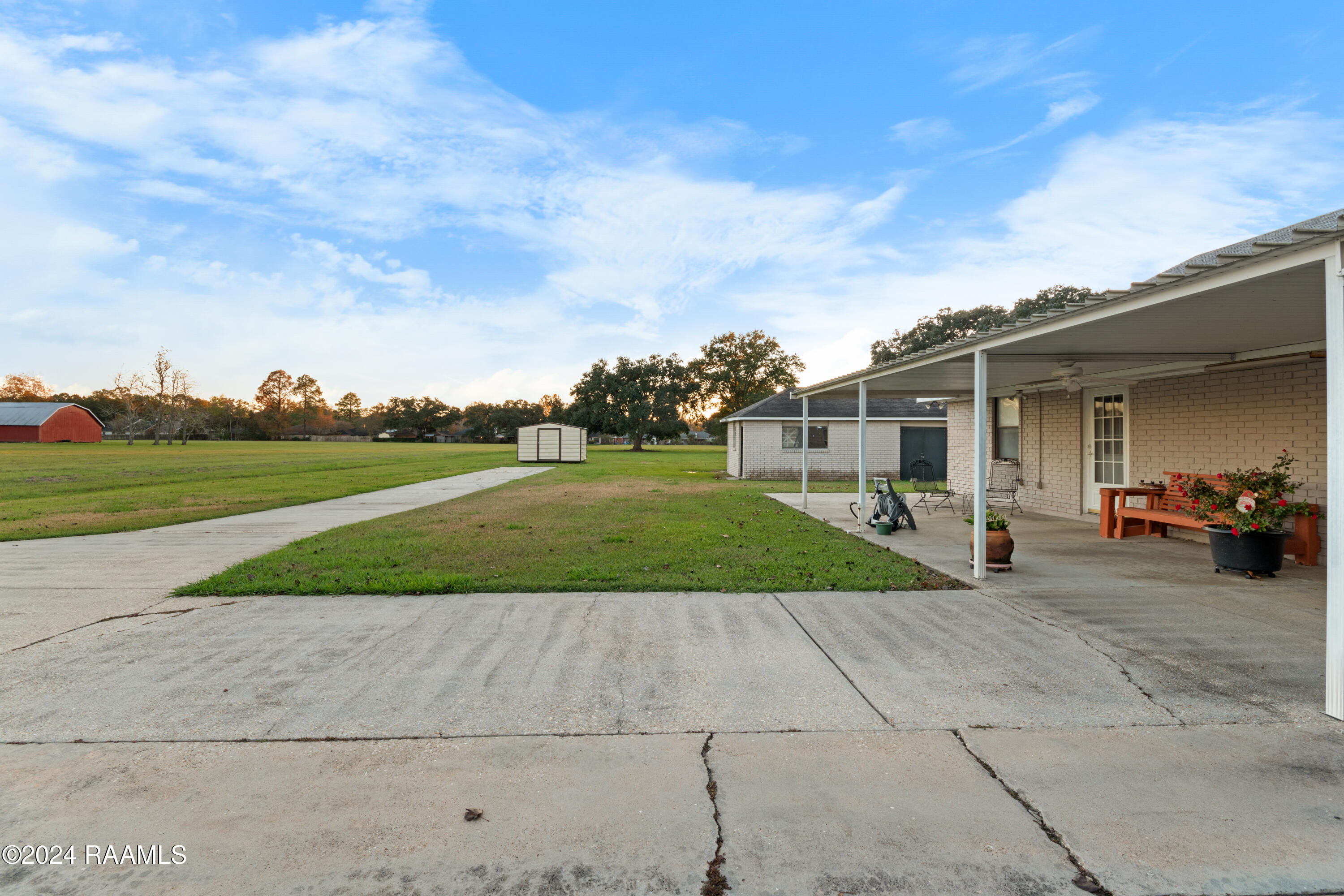 516 East Broussard Road Lafayette, LA 70503 - Photo 3 of 23 DSC_0063