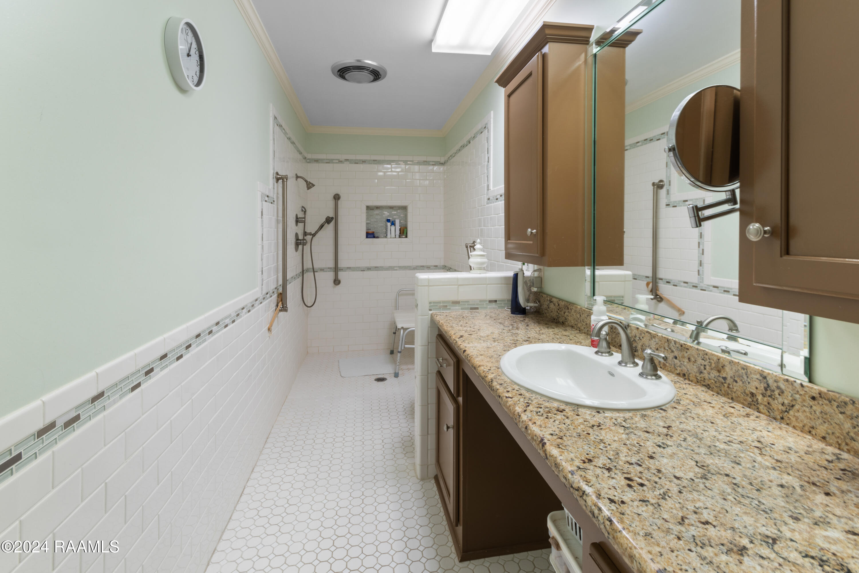 516 East Broussard Road Lafayette, LA 70503 - Photo 8 of 23 DSC_0030