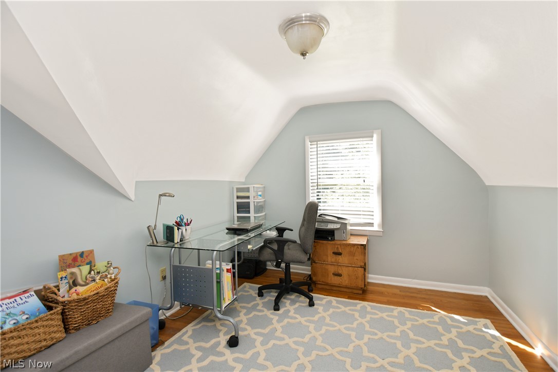 24587 Chardon Road Cleveland, OH 44143 - Photo 10 of 14 Gallery Image 10
