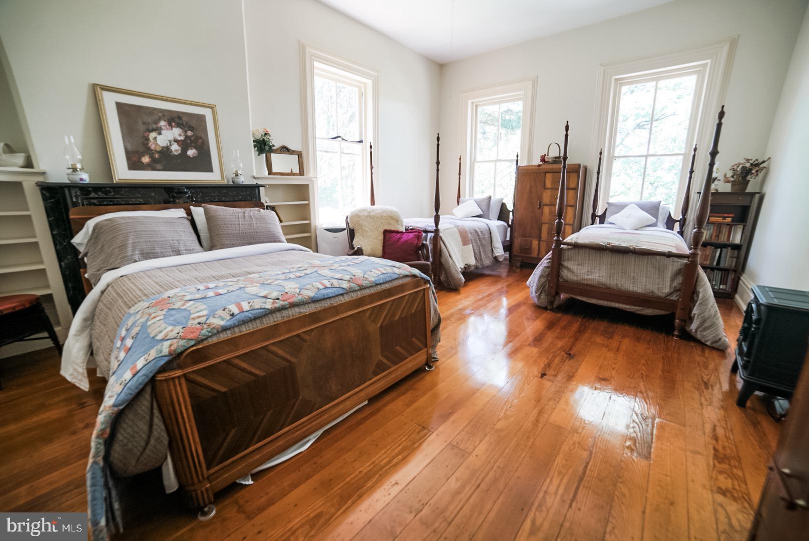 807 Weavertown Road Myerstown, PA 17067 - Photo 20 of 25 Charming multi-bed retreat awaits you.