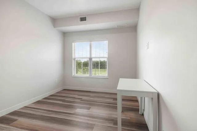 $154,000 | 7084 Glory Road South, Unit 309, Baxter, MN 56425