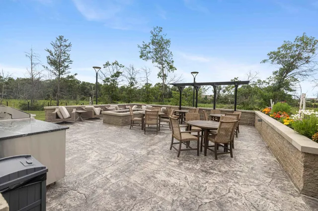 $154,000 | 7084 Glory Road South, Unit 309, Baxter, MN 56425