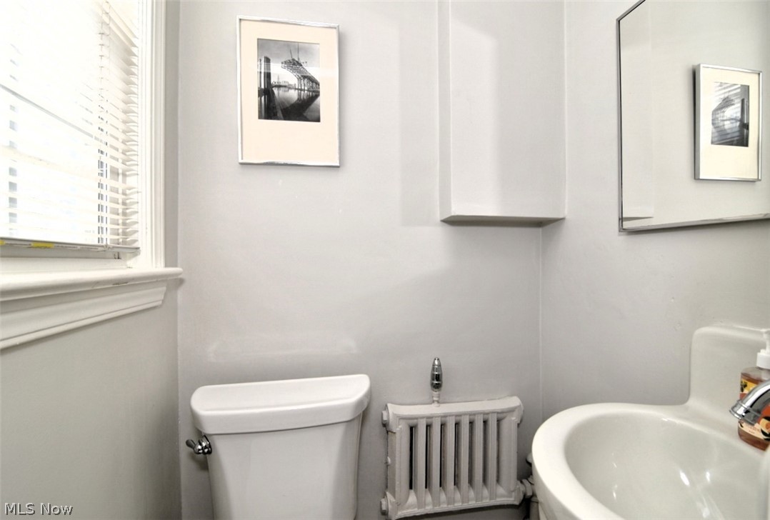 3581 Lytle Road Beachwood, OH 44122 - Photo 15 of 28 Half Bath