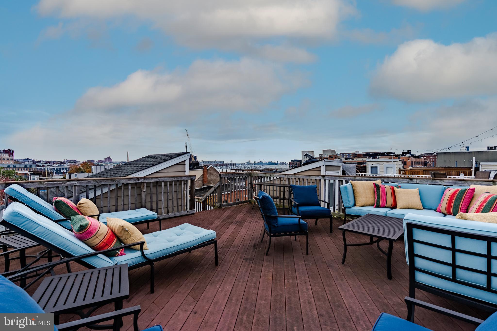 628 South Wolfe Street Baltimore, MD 21231 - Photo 34 of 44 Massive rooftop deck