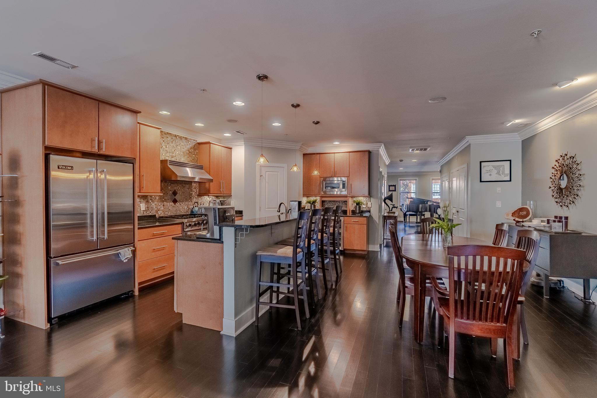 628 South Wolfe Street Baltimore, MD 21231 - Photo 10 of 44 Gourmet kitchen with Wolfe appliances