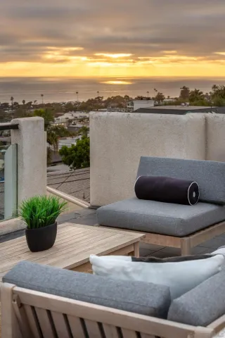 $3,300,000 | 2266 Cambridge Avenue, Cardiff, CA 92007