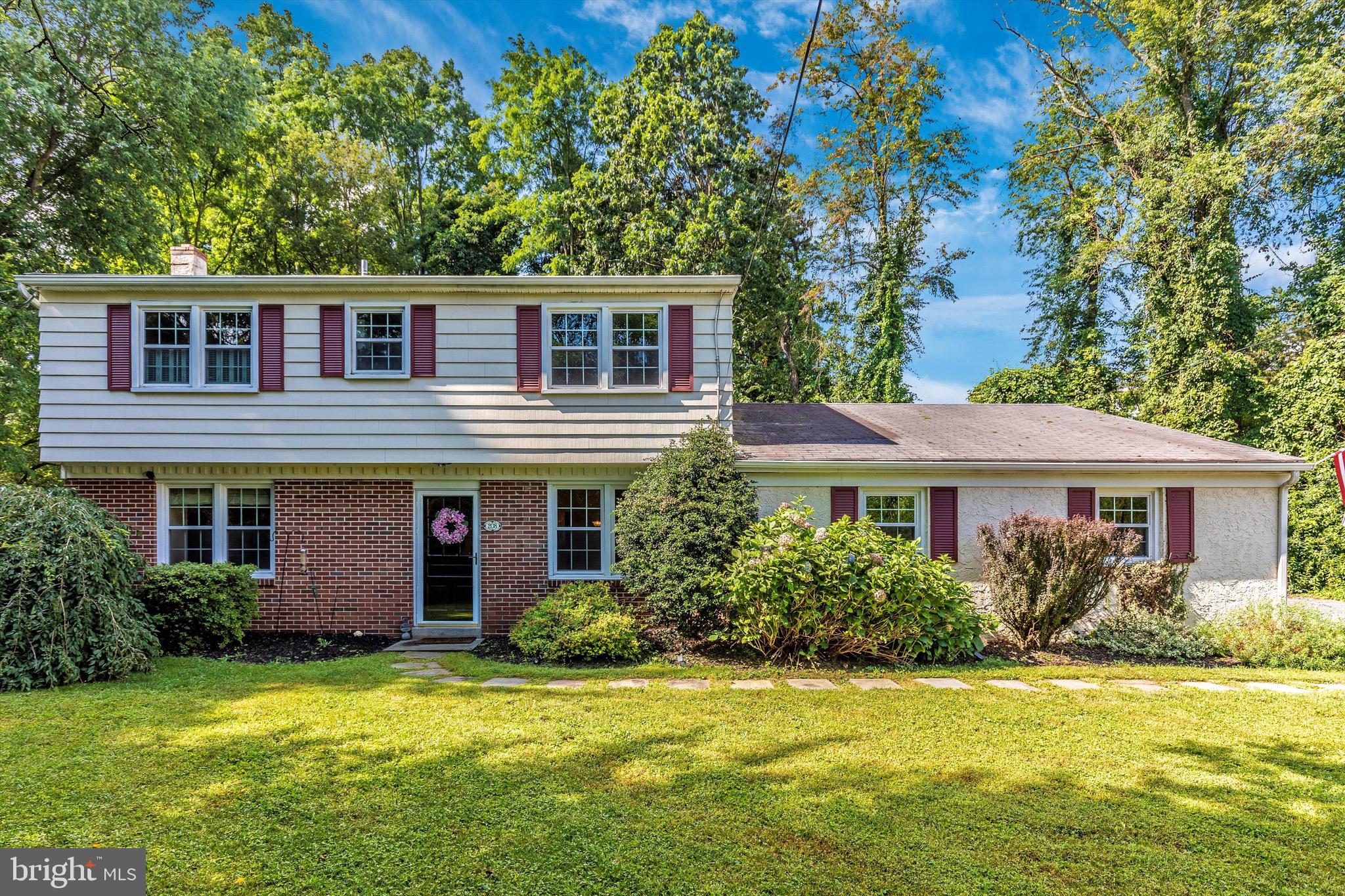 208 Summit Road Malvern, PA 19355 - Photo 1 of 49