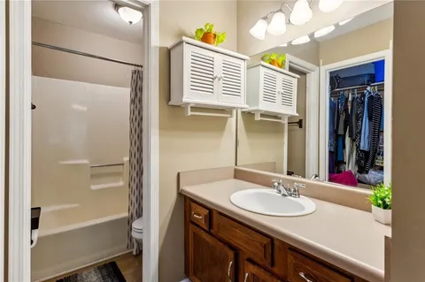 $239,000 | 843 Sentinel Ridge, Marietta, GA 30064