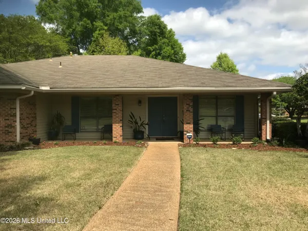 $354,900 | 107 Westlake Drive, Brandon, MS 39047