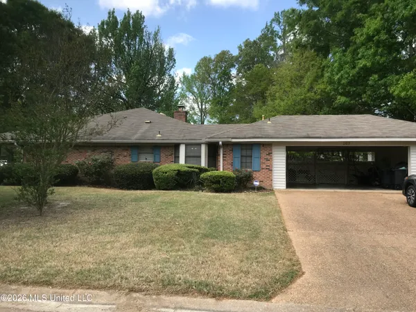 $354,900 | 107 Westlake Drive, Brandon, MS 39047