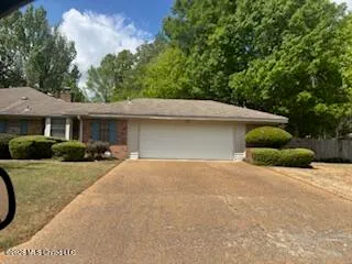 $354,900 | 107 Westlake Drive, Brandon, MS 39047