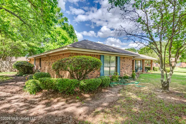 $354,900 | 107 Westlake Drive, Brandon, MS 39047