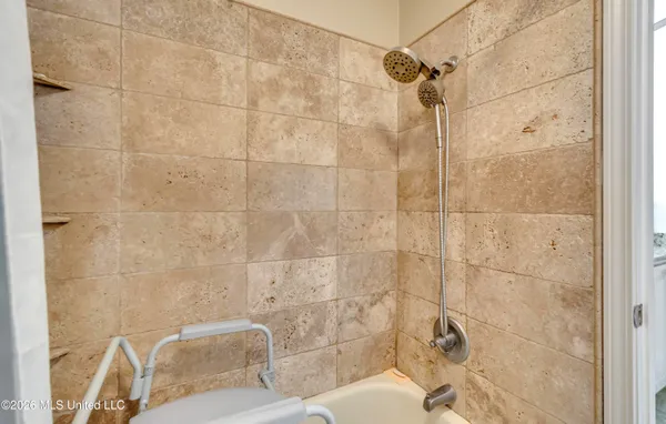 $354,900 | 107 Westlake Drive, Brandon, MS 39047