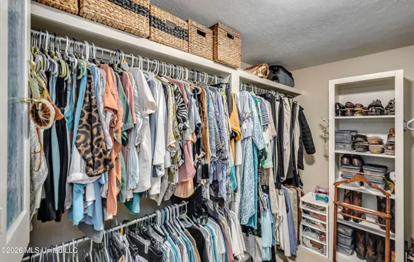 $354,900 | 107 Westlake Drive, Brandon, MS 39047