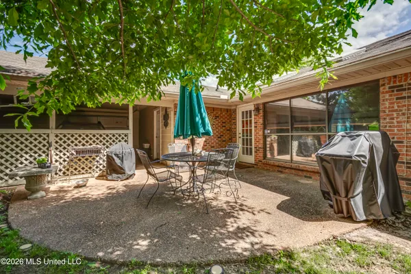 $354,900 | 107 Westlake Drive, Brandon, MS 39047