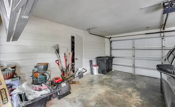 $354,900 | 107 Westlake Drive, Brandon, MS 39047