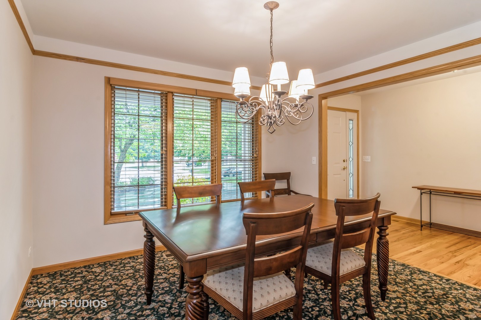 980 Pinecrest Drive Sugar Grove, IL 60554 - Photo 21 of 38 a view of a dining room with furniture window and outside view