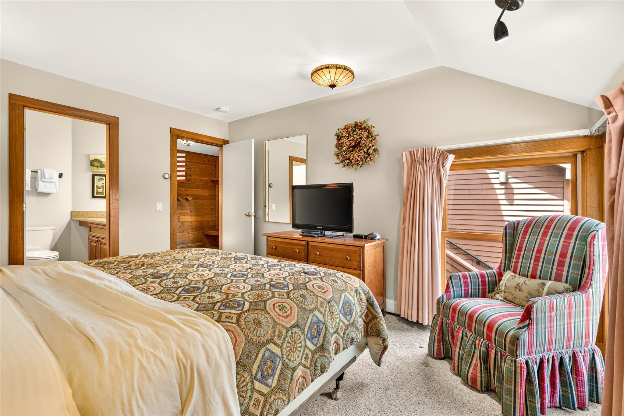 528 East Mountain Road, Unit #62 Killington, VT 05751 - Photo 10 of 56